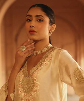 Mehnoor Akira Daisy Ivory A-Line Chauga With Salwar Set 4