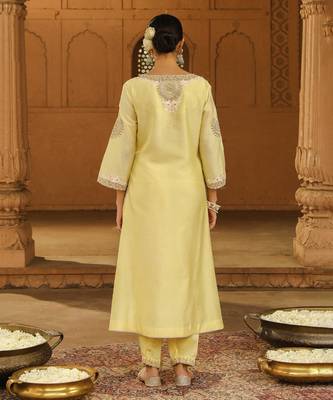 Mehnoor Akira Lemon Yellow A-Line Chauga With Salwar Set 2