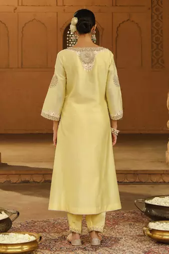 Mehnoor Akira Lemon Yellow A-Line Chauga With Salwar Set