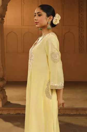 Mehnoor Akira Lemon Yellow A-Line Chauga With Salwar Set