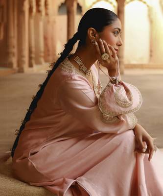 Mehnoor sanvi off-rose a-line chauga with salwar set 3