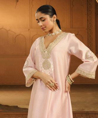 Mehnoor sanvi off-rose a-line chauga with salwar set 4