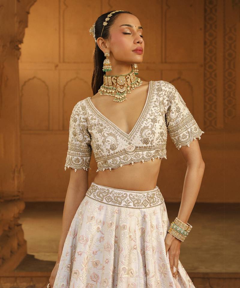 Mehnoor Maryam Dasiy Ivory Heavy Lehenga Set