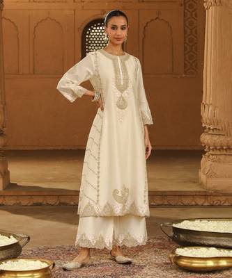 Mehnoor Yusra Daisy Ivory A-Line Palazzo Suit With Dupatta Set 4