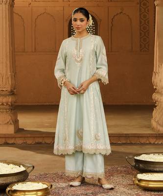 Mehnoor Yasna Misty Green A-Line Palazzo Suit With Dupatta Set 5