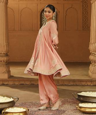 Blush Pink Short Anarkali Punjabi Salwar Suit 2