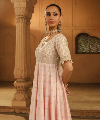 Mehnoor wasifa off-rose long anarkali with chooridaar and dupatta set 2