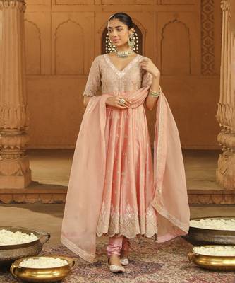 Mehnoor wasifa misty green long anarkali with chooridaar and dupatta set 1