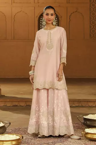 Mehnoor ayda off-rose short kurta with sharara and dupatta set