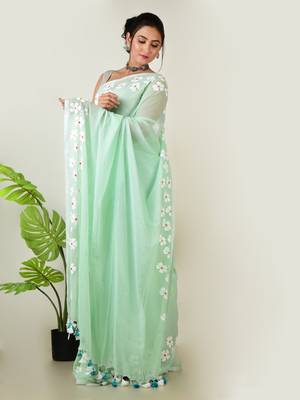 Aakar pastel green handloom cotton saree with delicate handcrafted floral art 4