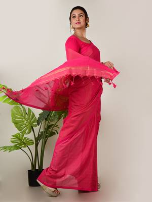 Aakar raspberry pink handloom linen saree with golden zari stripe 2