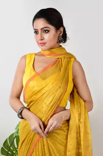 Aakar yellow handloom tissue saree