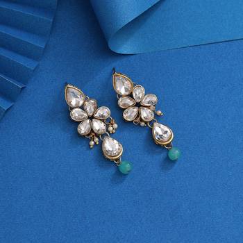 Green necklace-sets 3