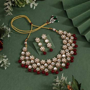 Maroon necklace-sets 2