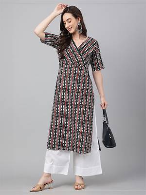 Janasya women's black pure cotton geometric printed straight kurta 1