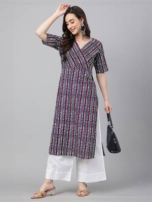 Janasya women's wine pure cotton geometric printed straight kurta 1