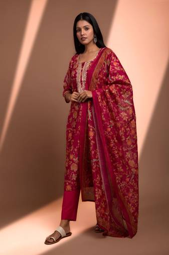 Pink straight fit chanderi kurta set 