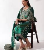 green Dola Jacquard straight fit crepe silk kurta set 