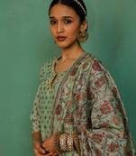 pastel green straight fit chanderi suit kurta pant with dupatta set 