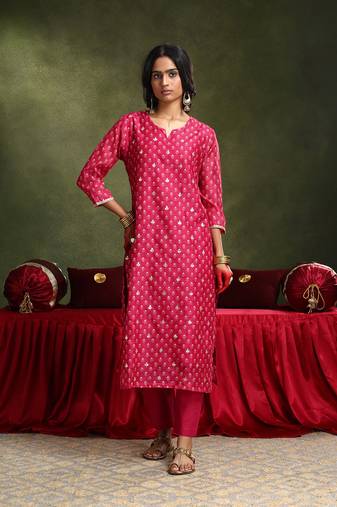 pink Straight fit chanderi suit set