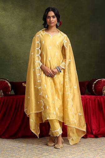 Yellow straight fit chanderi kurta set 