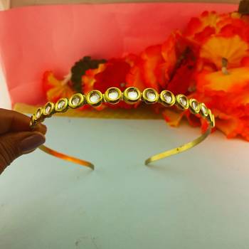 Stone stud gold plated  hair band color golden material brass  size free size 3