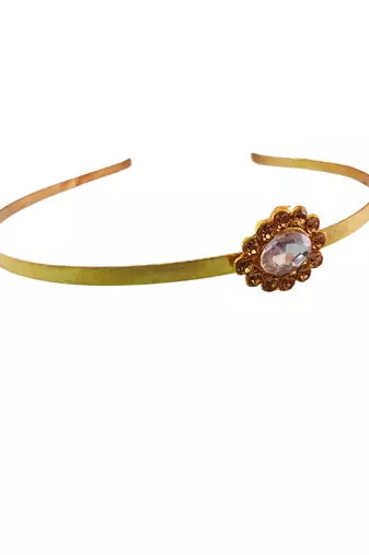 Stone stud gold plated  hair band color golden material brass  size free size