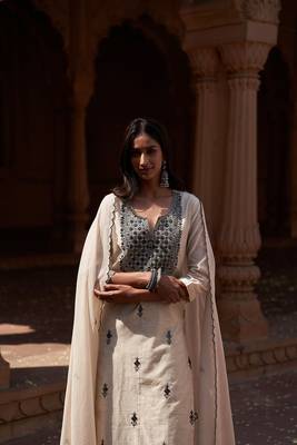 White cotton chanderi kurta pant with dupatta 1