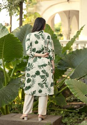 Floral Printed Shirt Collar A-Line Kurta With Trouser 2