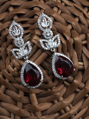 Styslish red water drop earrings 2