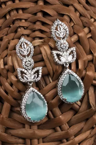 Styslish turquoise water drop earrings