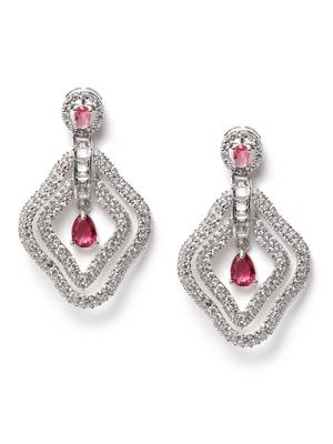 Exquisite red ad leaf earrings 3