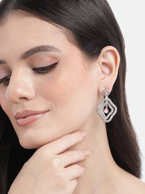 Exquisite pink ad leaf earrings 1