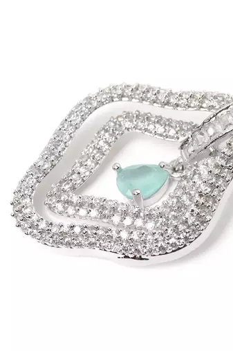 Exquisite turquoise ad leaf earrings