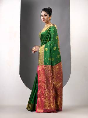 Green floral motifs silk saree with zari borders 2