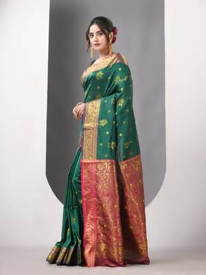 Green floral motifs silk saree with zari borders 2