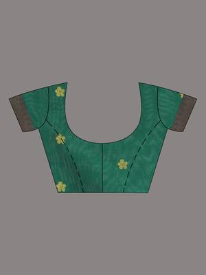 Green floral motifs silk saree with zari borders 5