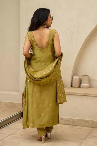 Mehendi Magic Chinon Silk Kurta Pant Set with Graceful Dupatta Stitched