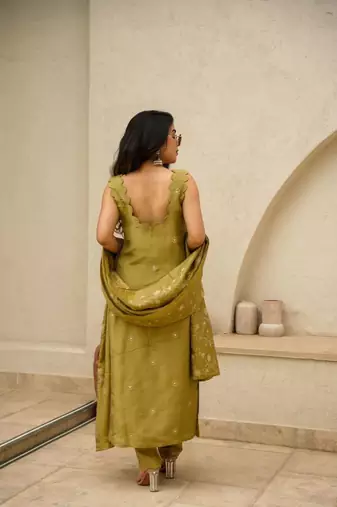 Mehendi Magic Chinon Silk Kurta Pant Set with Graceful Dupatta Stitched