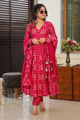 Blush Pink Faux Cotton Kurta Pant Set with Dupatta Stitched 4