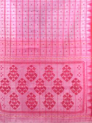 Pink muslin soft saree with jamdani designs 4