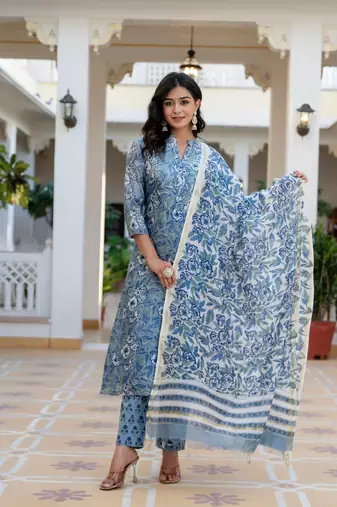 Women's floral printed knee length rayon kurti and pant set with printed dupatta
