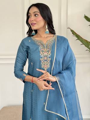 blue Embroidered Kurta Set with Dupatta 2