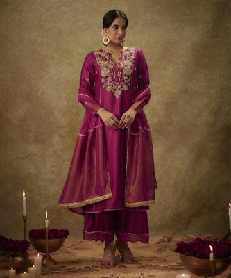 Falak magenta hand woven chanderi slik suit set with zardozi embrodiery 2