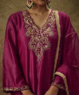 Roop magenta hand woven chanderi slik kali suit set with zardozi embrodiery 4