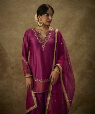 Asmira magenta hand woven chanderi slik sharara set with zardozi embrodiery 2