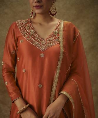Siara orange hand woven chanderi slik suit set with zardozi embrodiery 4