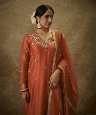 Siara orange hand woven chanderi slik suit set with zardozi embrodiery 5