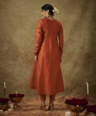 Haya orange hand woven chanderi slik semi anarkali set with zardozi embrodiery 4