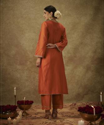 Gulyaz orange hand woven chanderi slik suit set with zardozi embrodiery 3